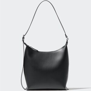 Uniqlo Faux Leather Square Shoulder Bag. Adjustable Crossbody or shoulder